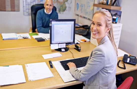 创业副业，手游代理适合上班族做吗？